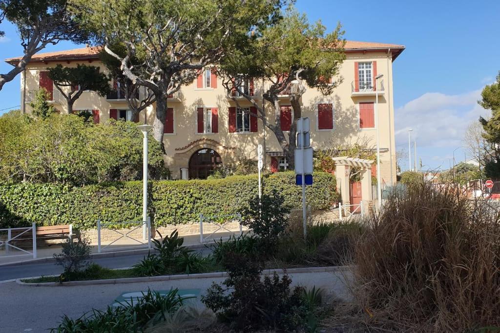 Castel Du Soleil, Bord De Mer, 4 Pers * Saint-Cyr-sur-Mer
